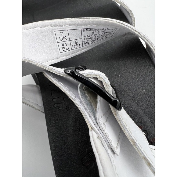 Dr. Martens Blaire Leather Sandal Size 9 White Strappy Platform Woman's Shoe - Picture 8 of 9
